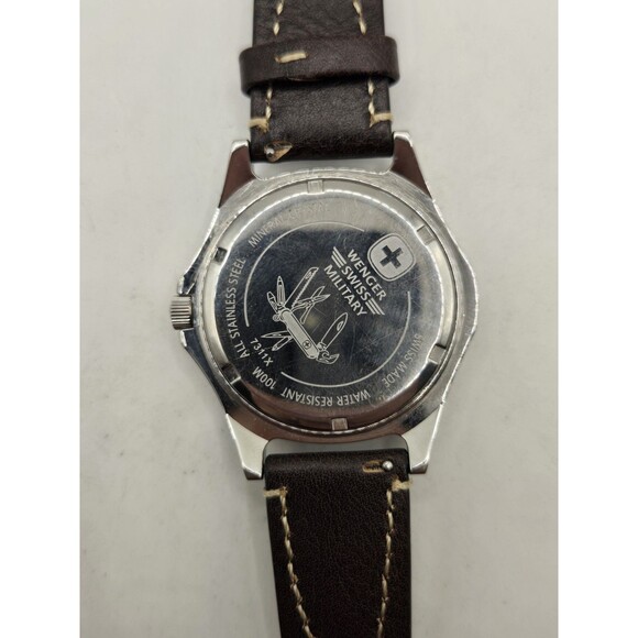 Wenger Swiss Military Men's 43mm Silver Tone Watch. New Leather Band + Battery - Picture 6 of 14